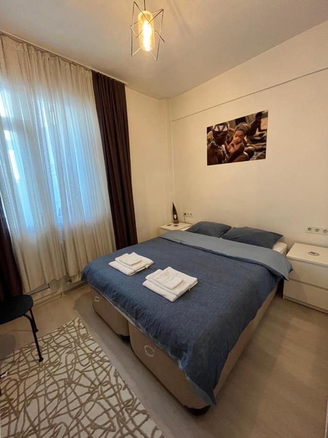 Centrally Located, 2+1 House In Taksim, Cihangir Apartment Истанбул Екстериор снимка